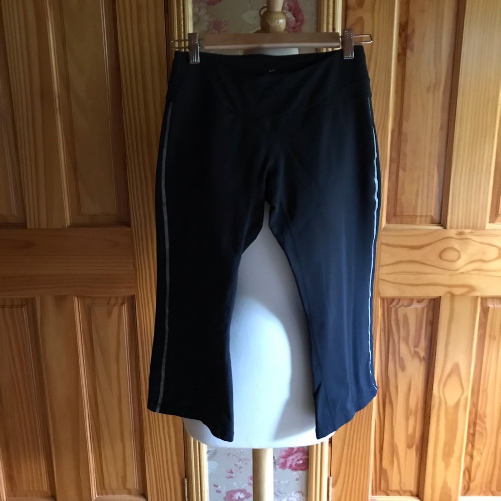 NIKE WORKOUT CAPRIS